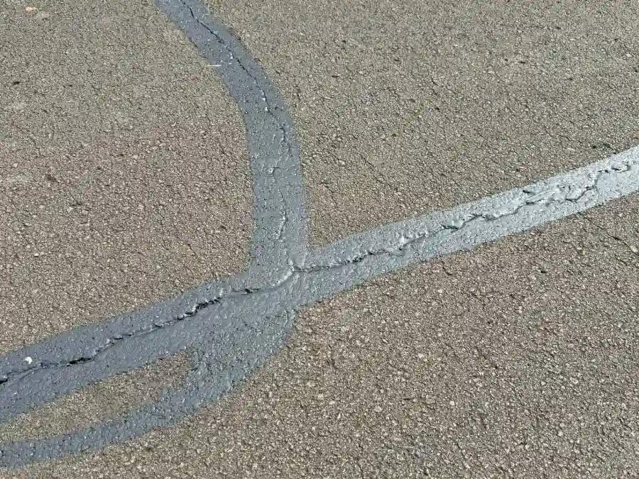 Crack filling asphalt repair Kauai