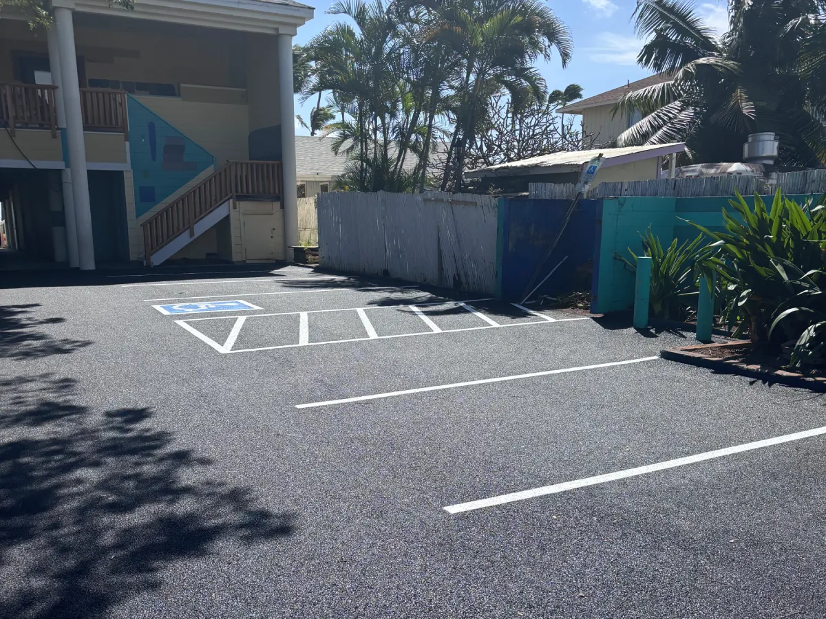 Parking lot sealcoating Kauai